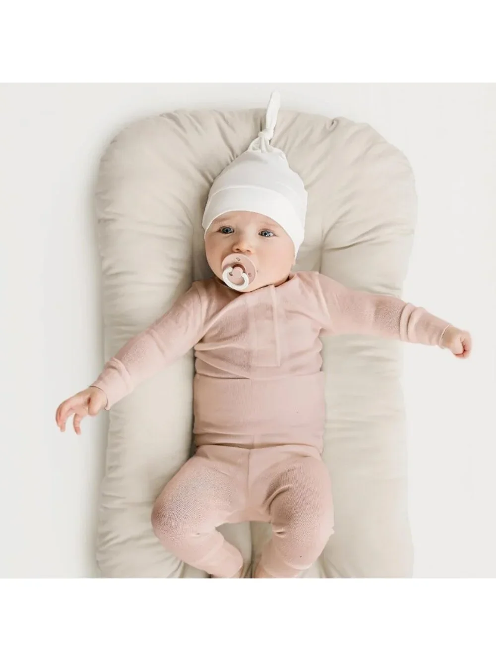 8 Pack Soft Newborn Knot Beanie Hats for Infants, Baby Girls & Boys Caps 0-6M